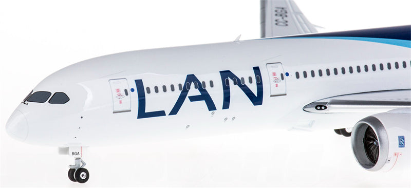 Phoenix LAN for Boeing 787-9 CC-BGA 1:200 Aircraft Pre-built Model