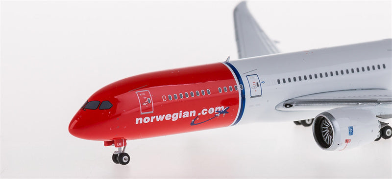 Phoenix Norwegian Air Shuttle Boeing 787-9 EI-LNI 1:400 Diecast Model view 4
