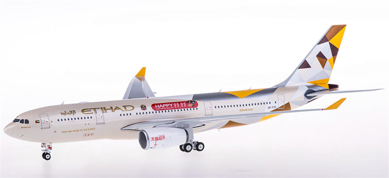 Phoenix Etihad Airways for Airbus A330-200 A6-EYD 1:200 Aircraft Pre-built Model