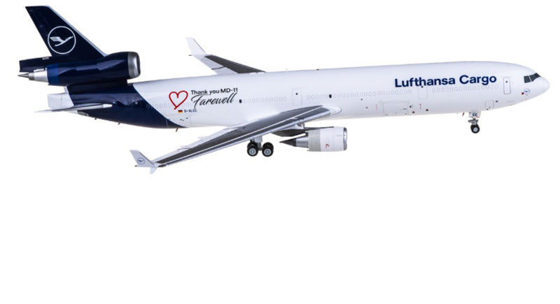 SQ Wings Lufthansa Cargo McDonnell Douglas MD-11 D-ALCC 1:200 Diecast Model view 4