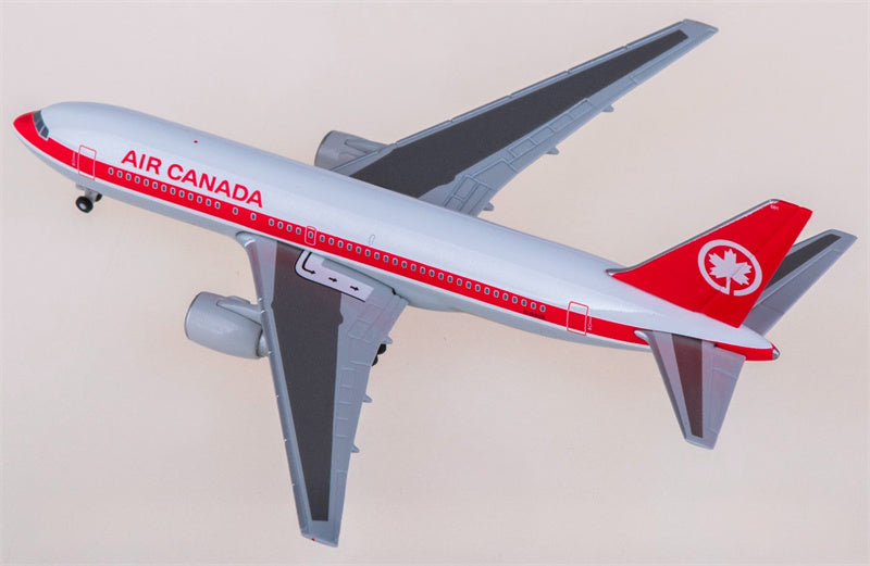 Herpa Air Canada Boeing 767-200 C-GAUB 1:500 Aircraft Pre-built Airliner Model Display