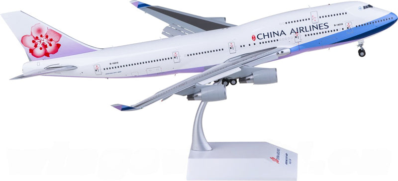 JC Wings China Airlines for Boeing 747-400 B-18215 Flaps Down 1:200 Airplane Pre-built Airliner Model Display