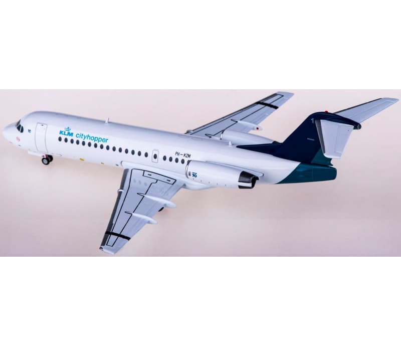JC Wings KLM Fokker 70 PH-KZM 1:200 Aircraft Pre-built Airliner Model Display