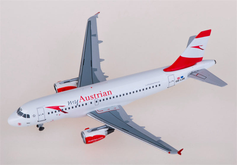 AeroClassics Austrian Airlines Airbus A319 OE-LDE 1:400 Diecast Model view 2