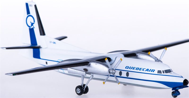 AeroClassics Quebecair Fokker F-27 CF-QBL 1:200 Diecast Model view 4