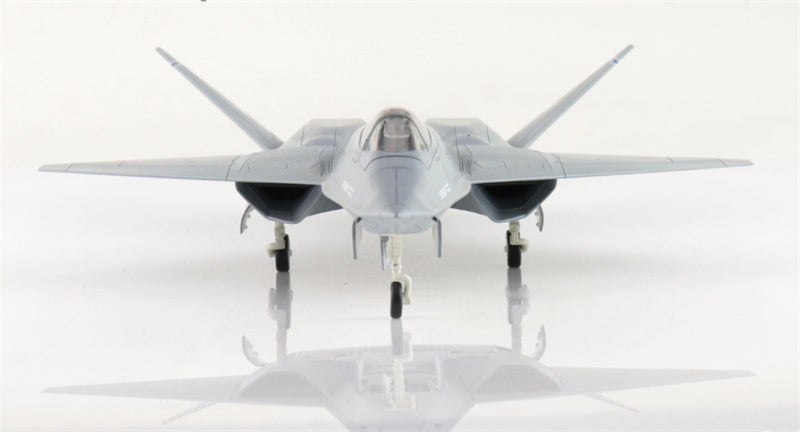 HOBBY MASTER YF-23 USAF Gray Ghost PAV-2 AF serial no. 87-0801 1990 (with 3 xAIM-120 2 xAIM-9) 1:72 Aircraft Pre-built Model