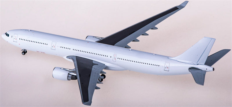 JC Wings Airbus A330-300 PW Engine Blank 1:400 Diecast Model view 4