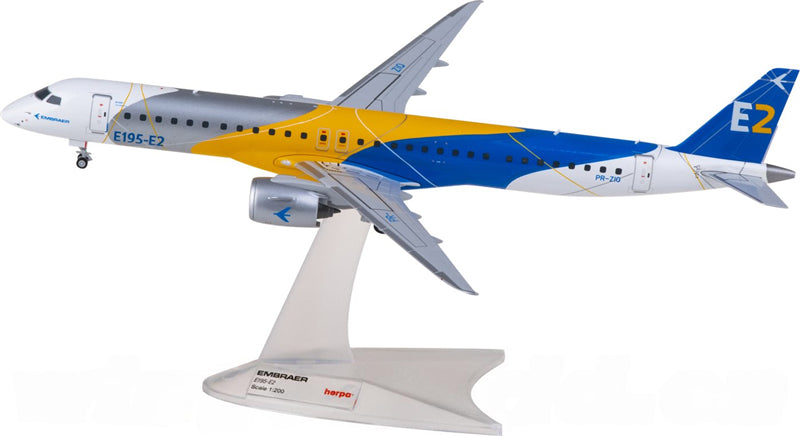 Herpa Embraer ERJ-195E2 PR-ZIQ 1:200 Aircraft Pre-built Airliner Model Display