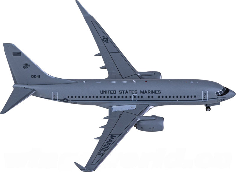 NG Models USMC Boeing 737-700 C-40A Clipper 170041 1:400 Diecast Model view 4