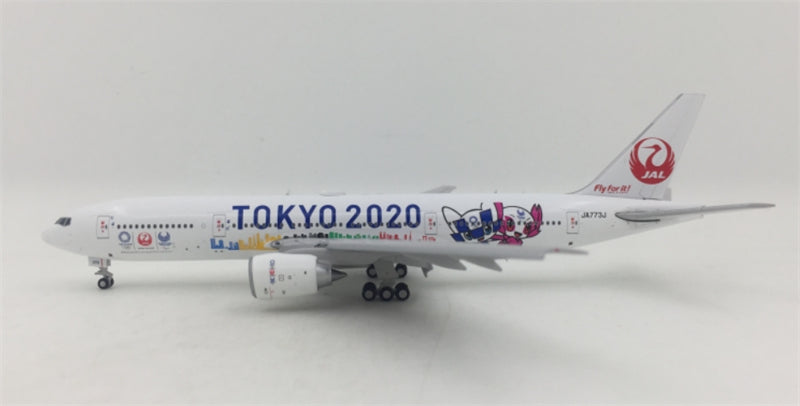 JC Wings 1:400 Japan Airlines Boeing 777-200ER JA773J Flaps down DIECAST Model