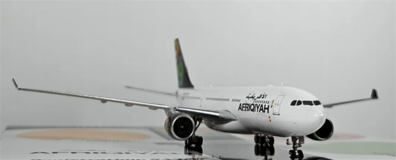 Phoenix 1:400 Afriqiyah Airways A330-200 5A-ONF DIECAST Model