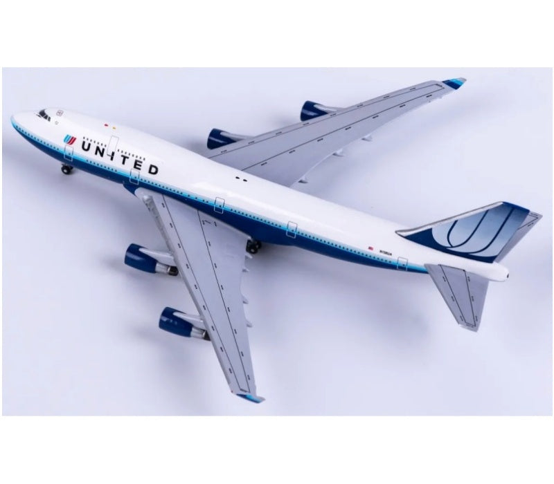 Aeroclassics 1:400 United Airlines Boeing 747-400 N198UA DIECAST Model