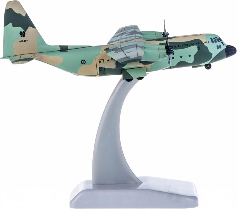 Hogan RAAF for Lockheed C-130 A97-007 1:200 Airplane Pre-built Airliner Model Display