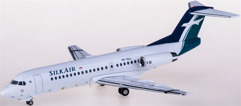 JC Wings SilkAir for Fokker 70 9V-SLL 1:200 Aircraft Pre-built Airliner Model Display