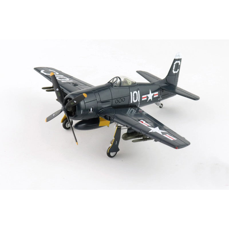 SkyMax USN F8F-2 Bearcat VF-61 Jolly Rogers 1:72 Model 1949 White 101 C 121717