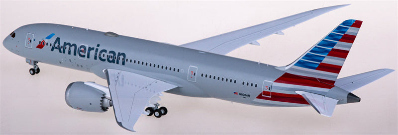 Geminijets American Airlines Boeing 787-8 N808AN 1:200 Diecast Model view 2
