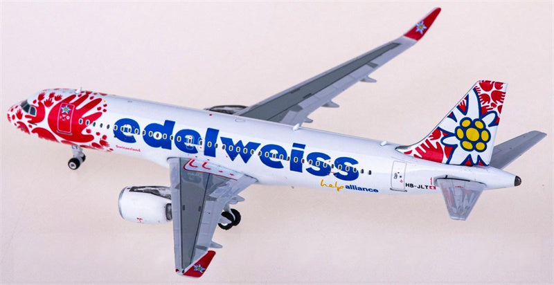 Phoenix Edelweiss Air Airbus A320 HB-JLT 1:400 Diecast Model view 2