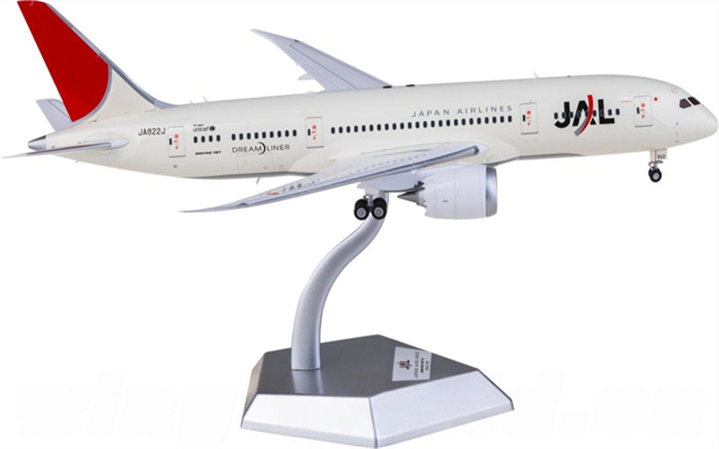 SQ Wings Japan Airlines for Boeing 787-8 JA822J 1:200 Airplane Pre-built Airliner Model Display