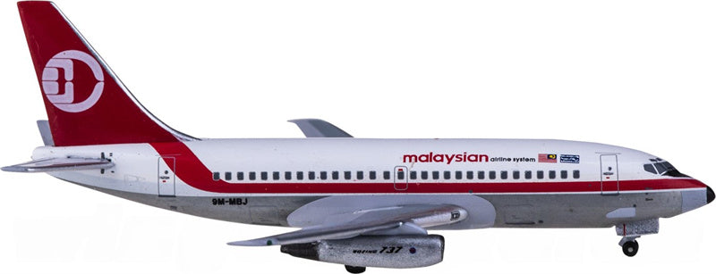 AeroClassics Malaysia Airlines Boeing 737-200 9M-MBJ 1:400 Diecast Model view 2