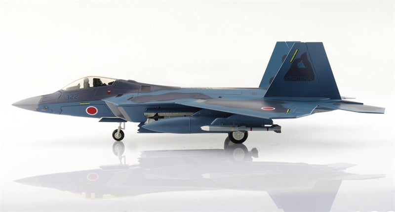 HOBBY MASTER Lockheed F-22 Raptor Sea Camouflage 37-8322 3rd Sq Japan JASDF (pseudo scheme) (with 8 x AAM-3 under the wings) 1:72 Aircraft Pre-built Model