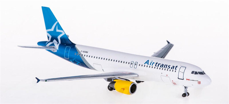 AeroClassics Air Transat Airbus A320 C-GCKU 1:400 Diecast Model view 1