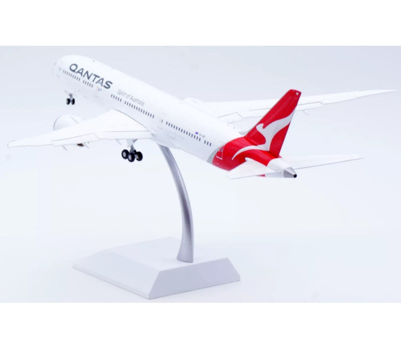 JC Wings 1:200 QANTAS B787-9 VH-ZNF Flaps down DIECAST Model