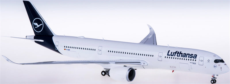 Herpa Lufthansa Airbus A350-900 D-AIXM Schwerin 1:200 ABS Model view 3