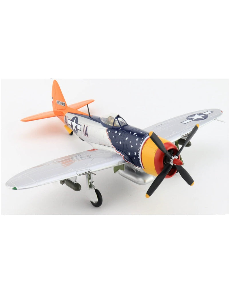 HOBBY MASTER USAAF P-47D 358th FG 366th FG 1:48 Model 1945  Tarheel Hal Lt. Ike David 44-33240