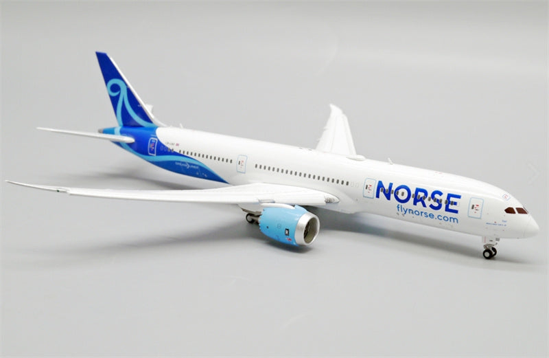 JC Wings Norse Atlantic Airways Boeing 787-9 Dreamliner LN-LNO Flaps Down 1:400 Diecast Model view 3