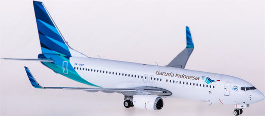 Phoenix Garuda Indonesia Boeing 737-800 PK-GMZ 1:400 Diecast Model view 1