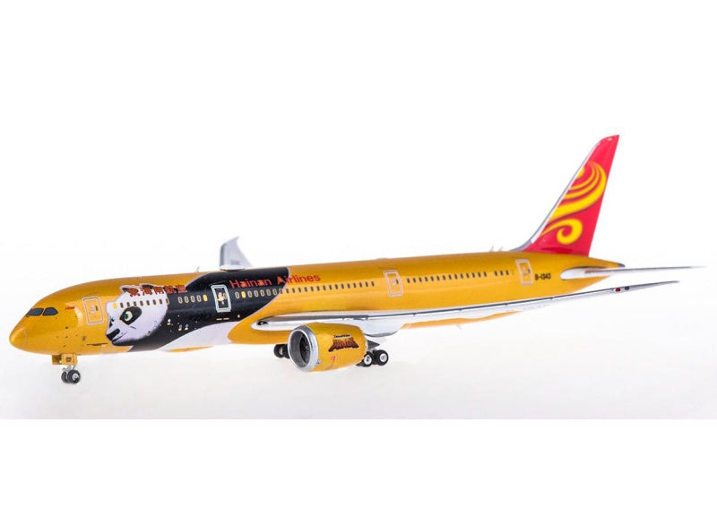 Phoenix Hainan Airlines Boeing 787-9 B-1343 1:400 Aircraft Pre-built  Airliner Model Display