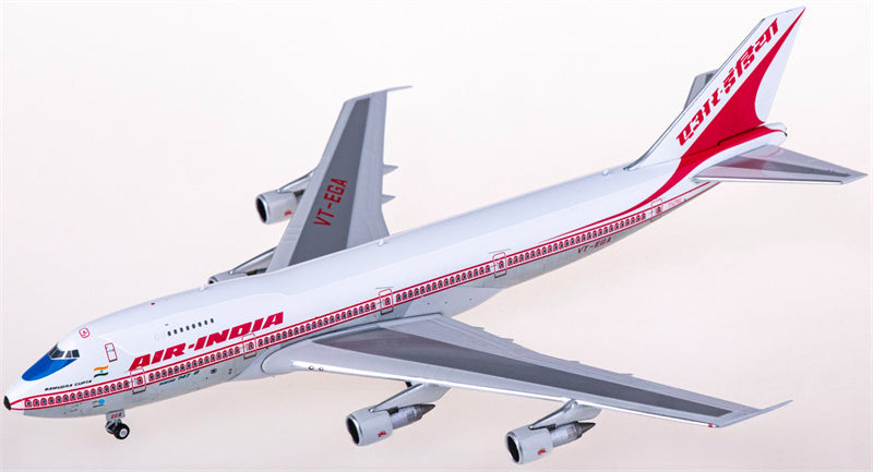 Phoenix Air India Boeing 747-200 VT-EGA 1:400 Diecast Model view 1