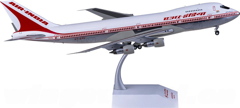 JC Wings Air India Boeing 747-200 VT-EFU 1:200 Diecast Model view 2