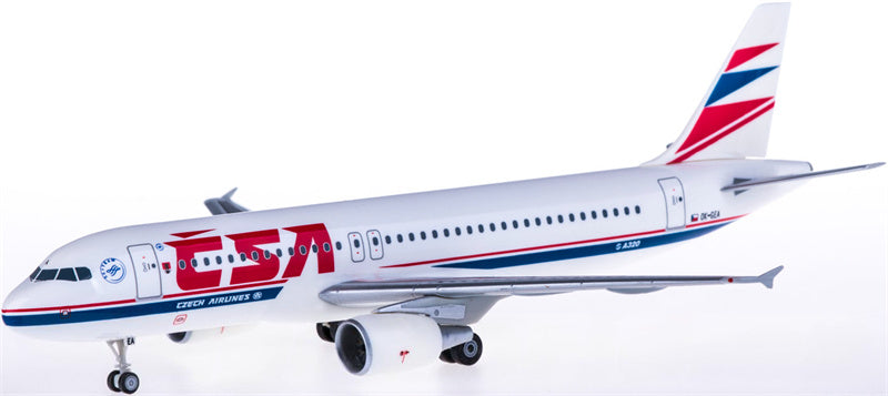 Herpa Czech Airlines Airbus A320 OK-GEA 1:200 ABS Model view 1