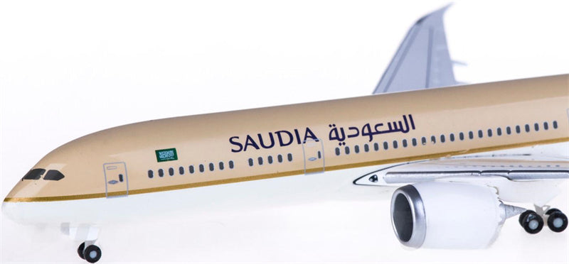 Hogan Saudia Boeing 787-9 1:400 Diecast Model view 2