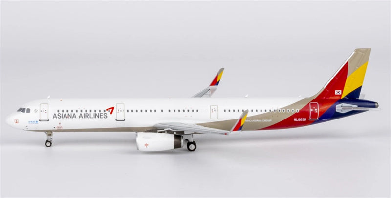 NG Models Asiana Airbus A321 HL8038 1:400 Aircraft Model