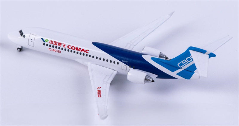 NG Models COMAC C909 1:400 Diecast Model view 4