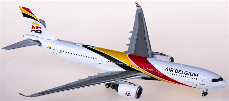 Phoenix Air Belgium Airbus A330-900neo OO-ABG 1:400 Diecast Model view 1