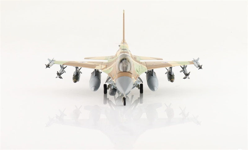 HOBBY MASTER F16D Fighting Falcon Barak 628 105 Squadron The Scorpion IAF (with 4 x GBU-31) 1:72 Aircraft Pre-built Model