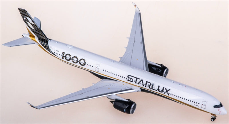 Phoenix Starlux Airlines Airbus A350-1000 B-58551 1:400 Diecast Model view 1