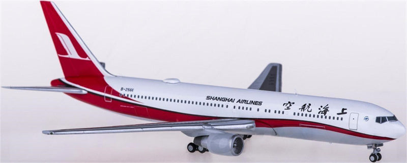 JC Wings Shanghai Airlines Boeing 767-300 B-2566 1:400 Diecast Model view 1