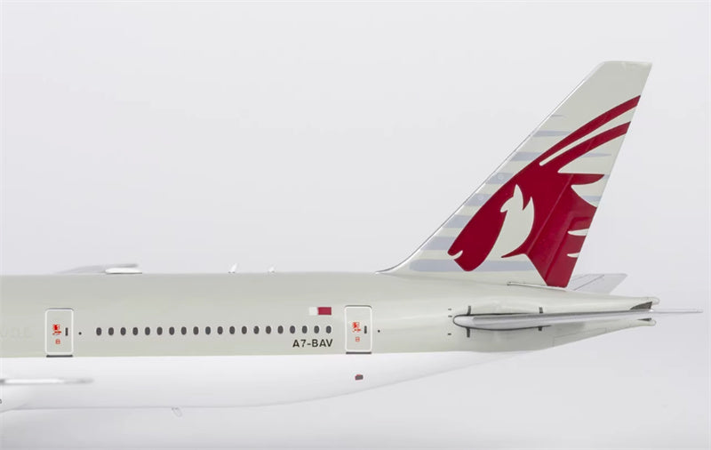 NG Models Qatar Boeing 777-300ER A7-BAV 1:400 Diecast Model view 4