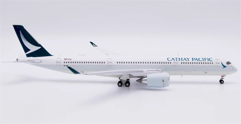 JC Wings Cathay Pacific Airbus A350-900XWB B-LRX 1:400 Aircraft Model