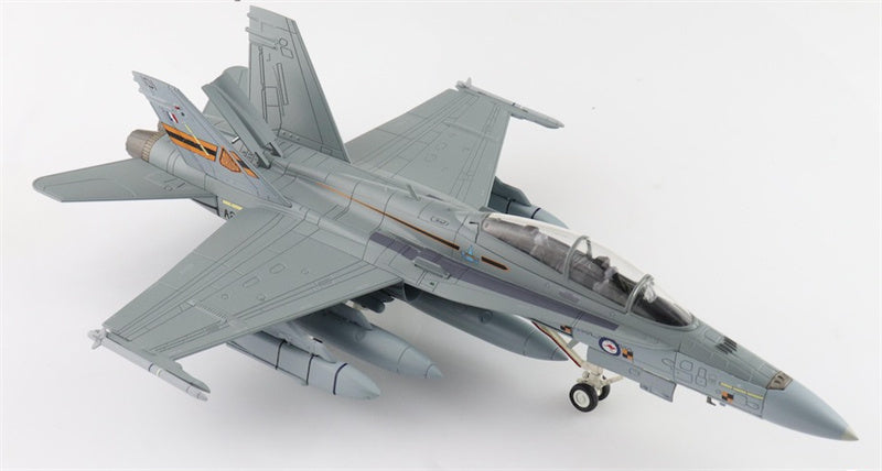 HOBBY MASTER F/A-18A Hornet ARDU A21-101 RAAF Royal Australian Air Force (with 2 x AGM-158) 1:72 Aircraft Pre-built Model