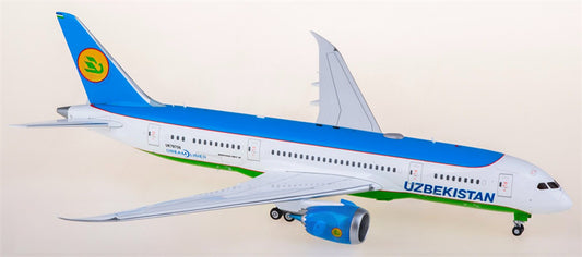 SQ Wings Uzbekistan Airways Boeing 787-8 UK78706 1:200 Diecast Model view 1