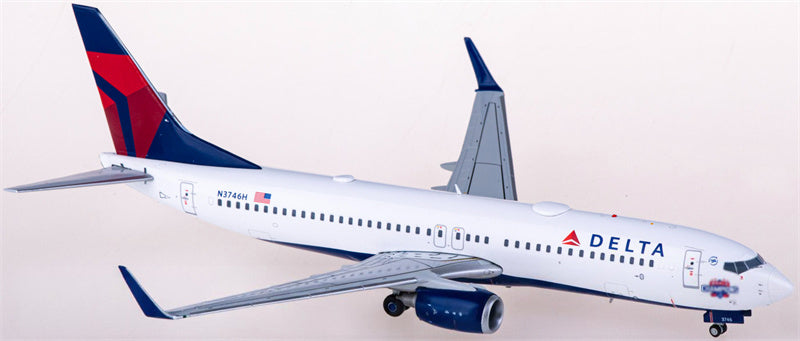 Geminijets Delta Air Lines Boeing 737-800W N3746H 1:200 Diecast Model view 1