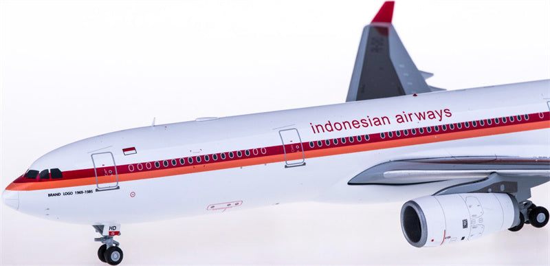 JC Wings Garuda Indonesia Airbus A330-300 PK-GHD 1:200 Diecast Model view 2