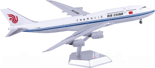 SQ Wings 1:200 Air China Boeing 747-8 B-2481  Diecast Model