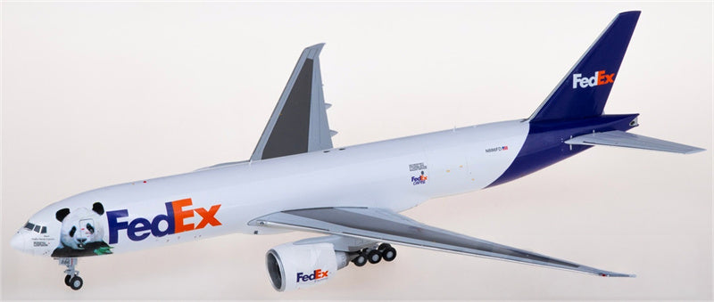 Geminijets FedEx Boeing 777-200LRF N886FD 1:200 Diecast Model view 1