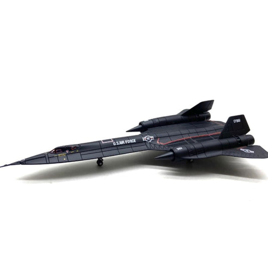 FLOZ US Air Force Lockheed SR-71 Blackbird Reconnaissance Aircraft 1:144 Aircraft Pre-built Model
